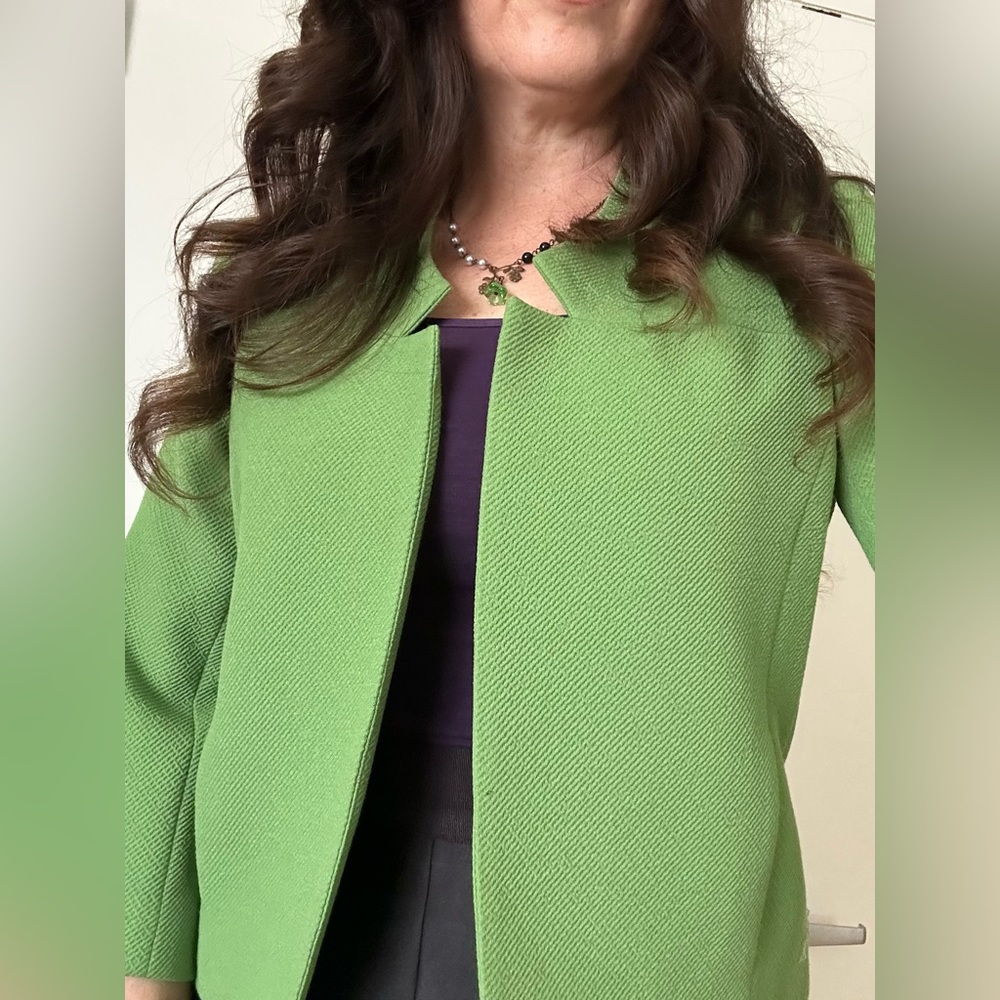 W by WORTH Green Textured Open Front 3/4 Sleeved Jacket~Size 4
